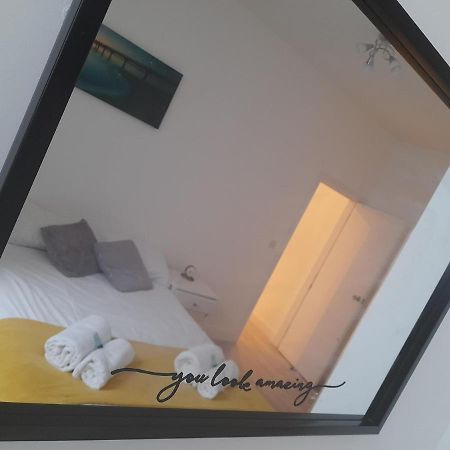 3Br 3Privateensuite - Close To Station - Parking Upon Request Эджвар Экстерьер фото